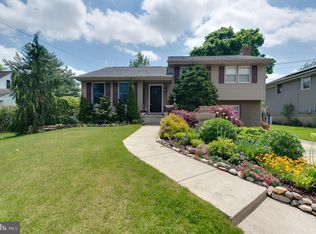 37 Holly Dr, Woodbury, NJ 08096