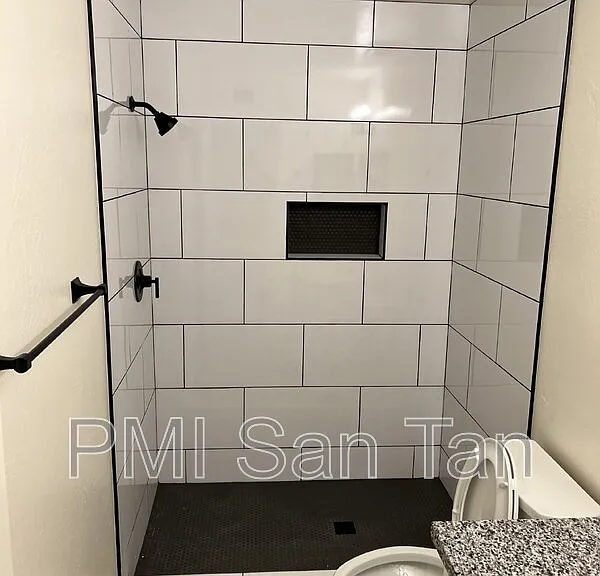 10 W Concorda Dr #104 — Photo 8