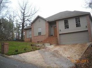 15 Lita Ln, Little Rock, AR 72206