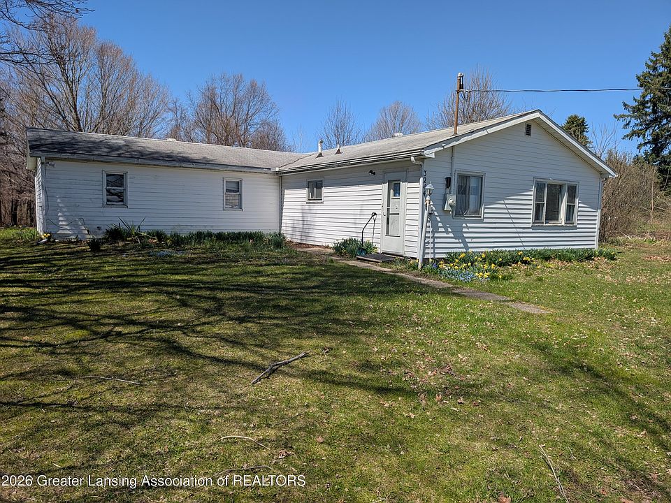1st image of 3244 Tuttle Rd