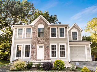 6212 Woodland Rd, Linthicum, MD 21090