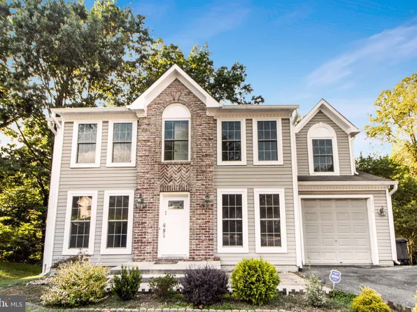 6212 Woodland Rd, Linthicum, MD 21090