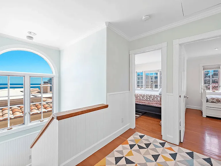 129 McAulay Pl — Photo 25