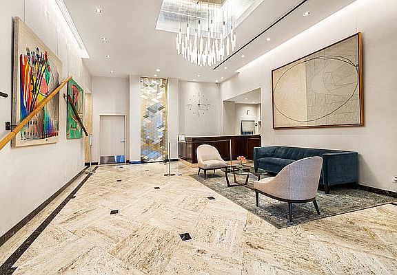 4th image of 159 W 53rd St APT 33D