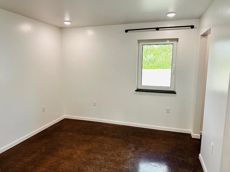1152 Downwind Dr #1 — Photo 11