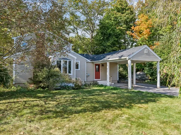 231 Spurwink Avenue, Cape Elizabeth, ME 04107
