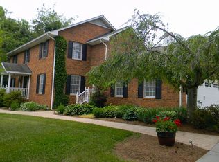 9010 Brittington Ct, Lewisville, NC 27023