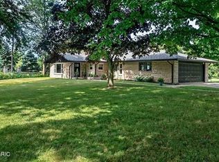 2220 N M 63, Benton Harbor, MI 49022