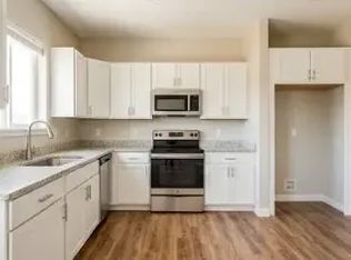 812 Comal St, Dallas, TX 75203