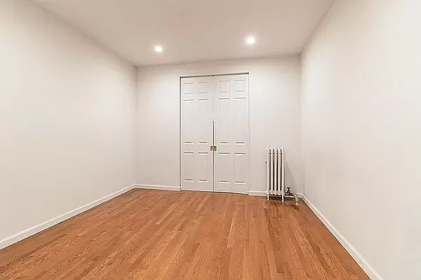 Rented by Compass | media 6