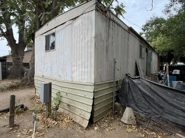 108 W Orange Ave Space 16, Shafter, CA 93263