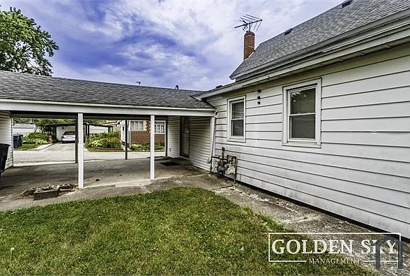 1417 W Memorial Dr #1 — Photo 30