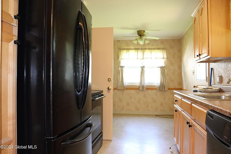 5th image of 2296 Nelson Drive