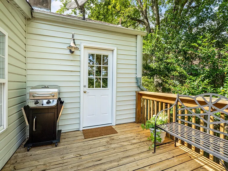 2319 English Village Ln — Photo 25
