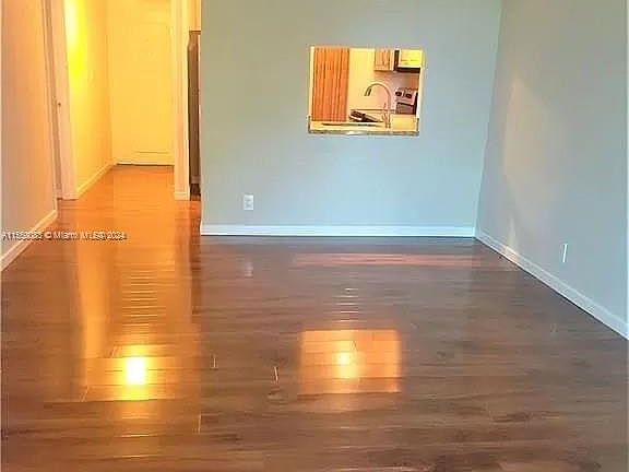 3rd image of 4501 NE 21st Ave APT 103