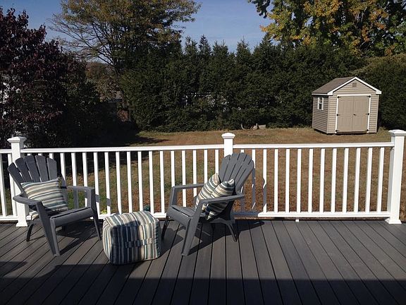 3rd image of 301 Orchard St #L44