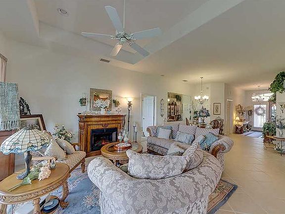 5th image of 6914 74th Street Cir E