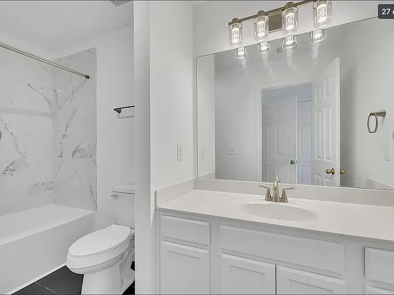 504 Heath Pl — Photo 9