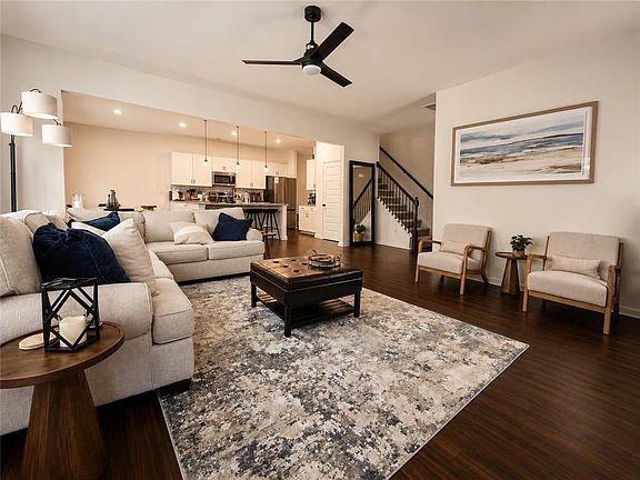 4th image of 2308 Hastings Manor Ln