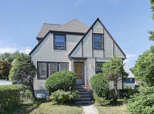 1 Governors Rd, Milton, MA 02186
