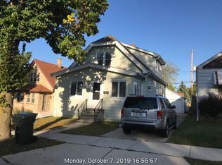 2144 S 89th St, West Allis, WI 53227