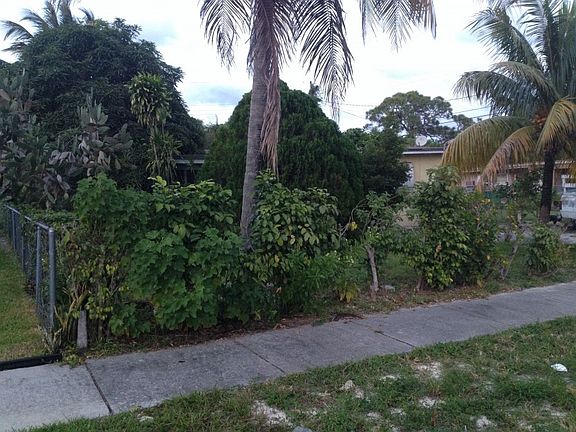 2nd image of 3235 NW 2nd St