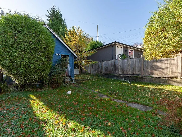 3750 W 11th Ave #UPPER — Photo 13