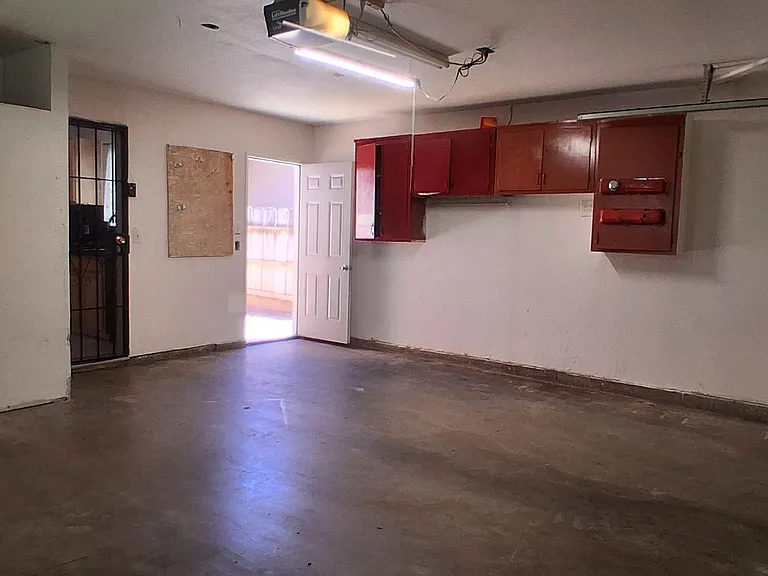 3013 Freedom Ln — Photo 10