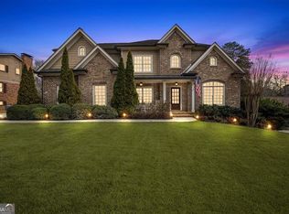 4899 Springfield Dr, Dunwoody, GA 30338