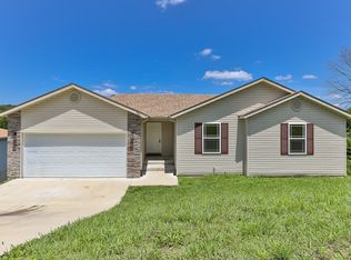 106 Whispering Meadows Pkwy, Branson, MO 65616