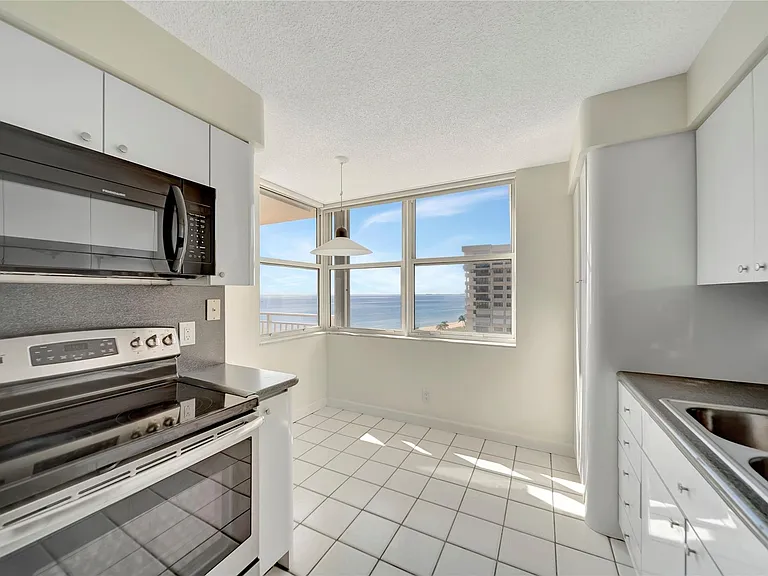 5200 N Ocean Blvd #1107B — Photo 41