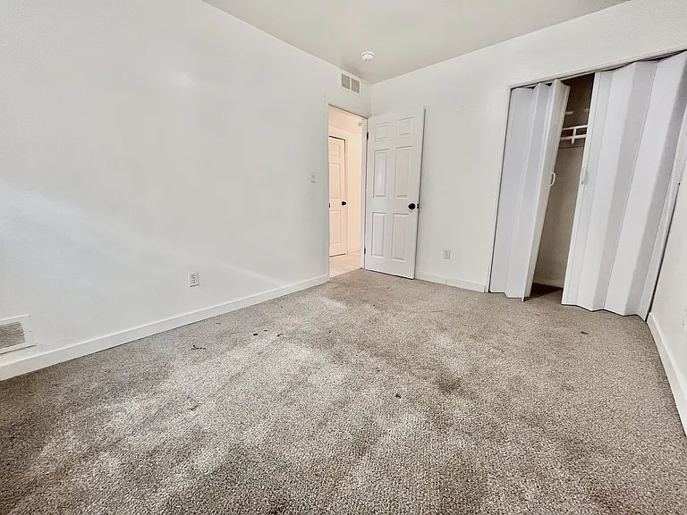 17381 Charest Ave — Photo 17