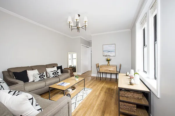 Sold by Compass | media 6