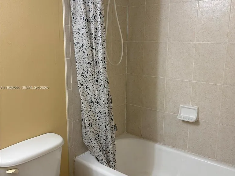 7320 NW 114th Ave #202 — Photo 11