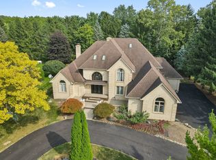 4539 River Trl, Bloomfield Hills, MI 48301