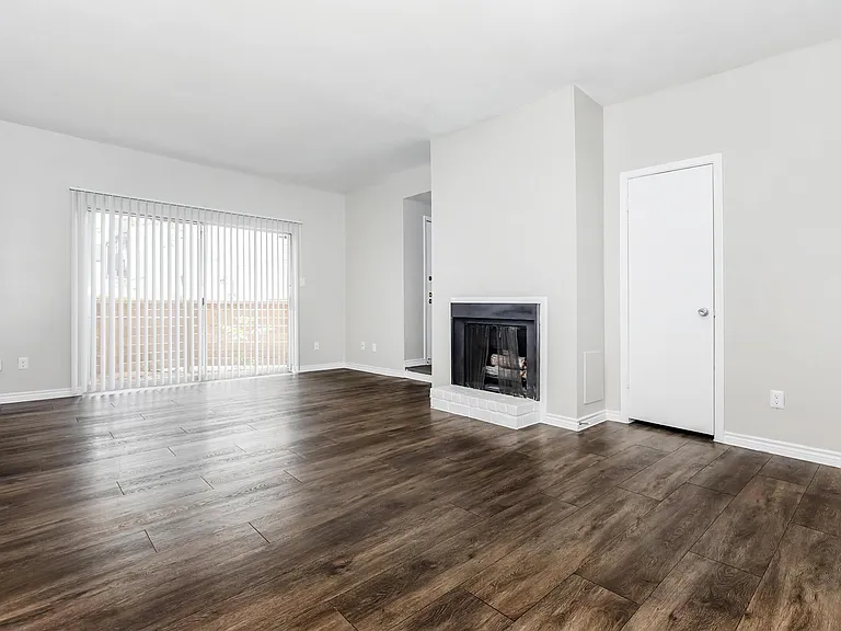 Bayou Park Apartments — Photo 87
