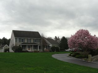 19 Johnson Dr, Lakeville, MA 02347
