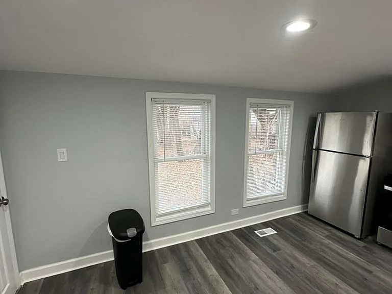 2632 Kenilworth Ave — Photo 13