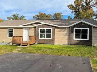 73 Morningside Rd, Baraboo, WI 53913