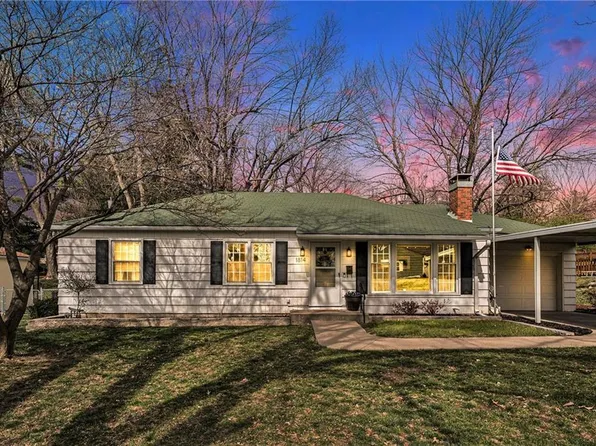 1814 N 30th St, Saint Joseph, MO 64506