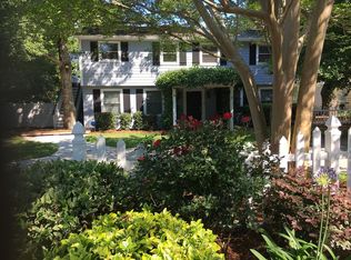 3 Periwinkle Ln, Hilton Head Island, SC 29928