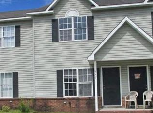 953 W Pueblo Dr, Jacksonville, NC 28546