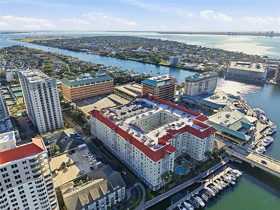 4th image of 700 S HARBOUR ISLAND BOULEVARD #240