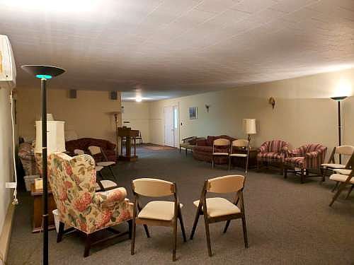 Large Room a