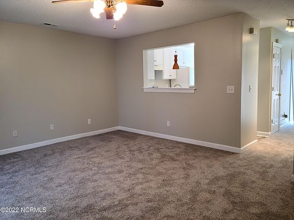 5th image of 2920b Eastridge Court