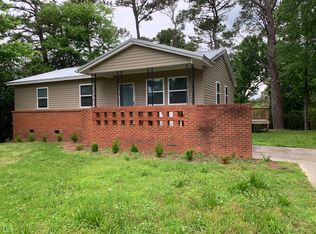 2160 Myrtlewood Dr, Vestavia Hills, AL 35216