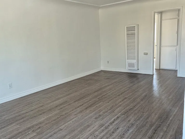 346 W Palm St #D — Photo 7