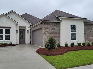 7024 Garden Hill Dr, Baton Rouge, LA 70817