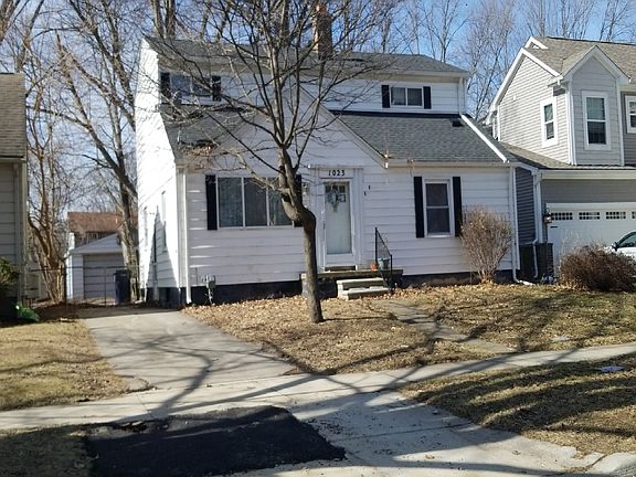 3rd image of 1023 N Blair Ave