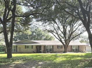 5147 Star Trek Dr, Beeville, TX 78102